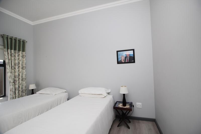 3 Bedroom Property for Sale in Reebok Western Cape